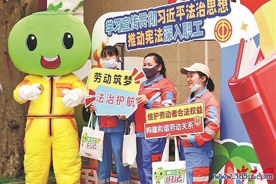 椰小工 椰小工